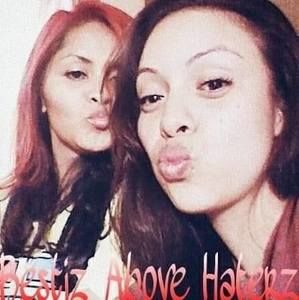 Meet your Posher, Tinamarieann